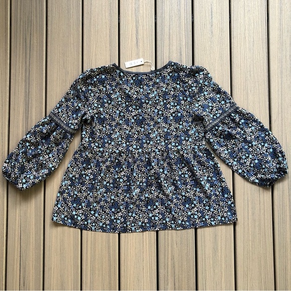 NWT Max Studio Floral Patterned Lightweight Fabric Long Sleeve Blouse Size M - Picture 4 of 7